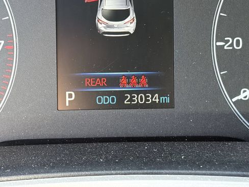 Used 2025 Toyota Corolla SE w/ SE Package FWD image 12
