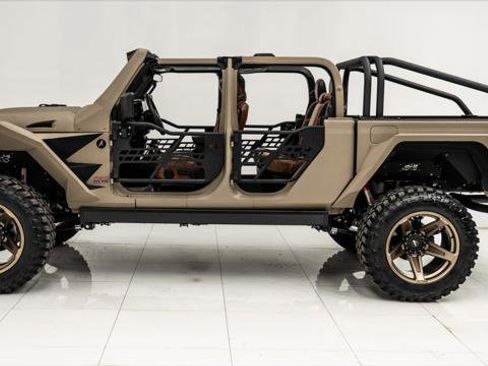 Used 2025 Jeep Gladiator Sport image 28