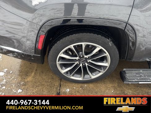 Used 2022 Jeep Wagoneer Series III w/ Premium Group I image 58