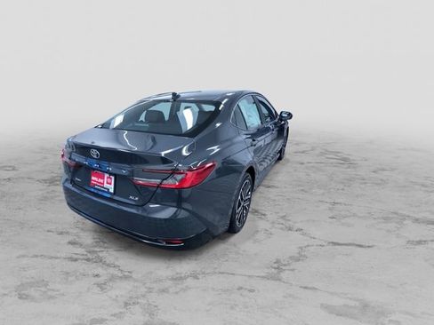 New 2026 Toyota Camry XLE image 9