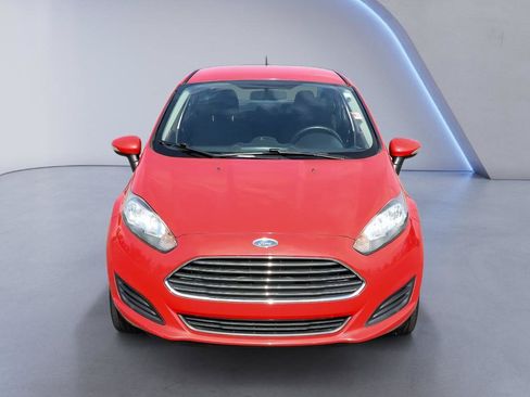 Used 2015 Ford Fiesta SE w/ Comfort Package FWD image 10