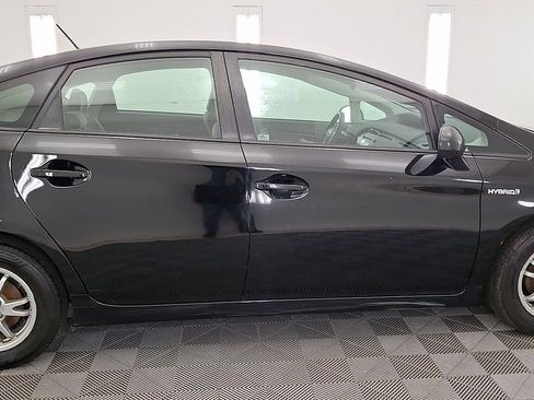 Used 2010 Toyota Prius Two image 5