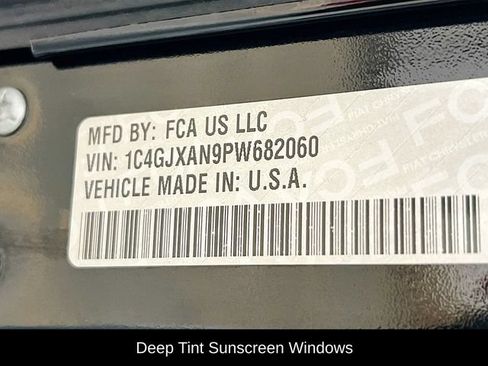 Used 2023 Jeep Wrangler Sport AWD/4WD image 19