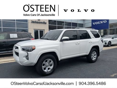 Used 2019 Toyota 4Runner SR5 AWD/4WD image 1