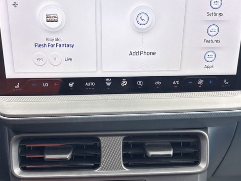 New 2025 Ford Maverick XLT w/ XLT Luxury Package image 26