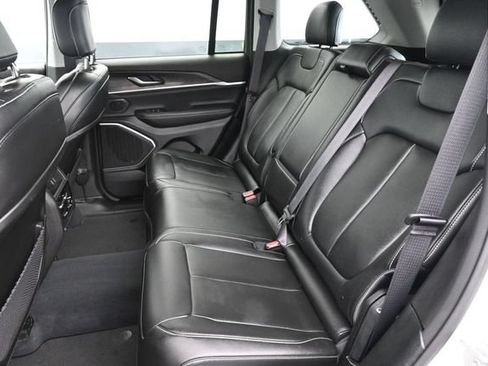 Used 2023 Jeep Grand Cherokee 4WD 4xe image 25