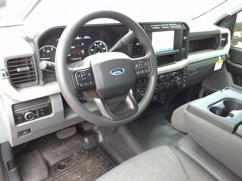 New 2024 Ford F550 4x4 Regular Cab Super Duty image 10