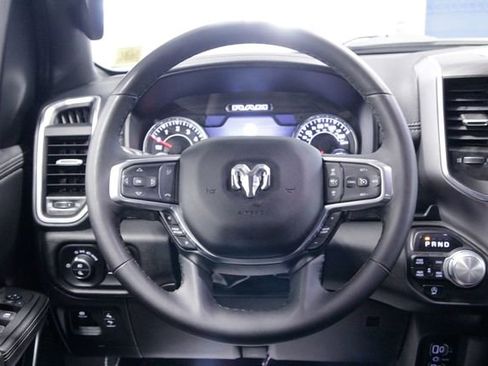 Used 2025 RAM 1500 Laramie image 15