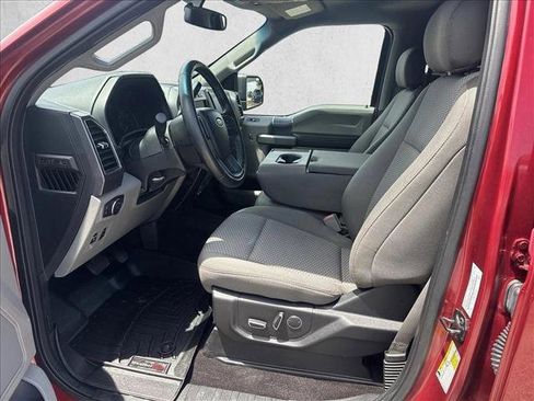Used 2018 Ford F150 XLT w/ Equipment Group 302A Luxury RWD image 9
