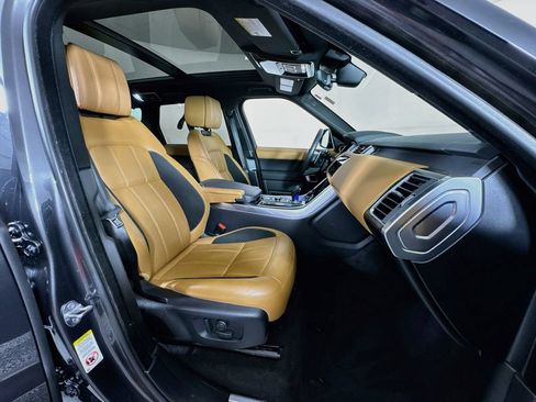 Used 2019 Land Rover Range Rover Sport Supercharged AWD/4WD image 30