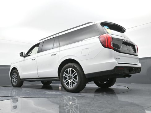 Used 2025 Ford Expedition Max Active image 28