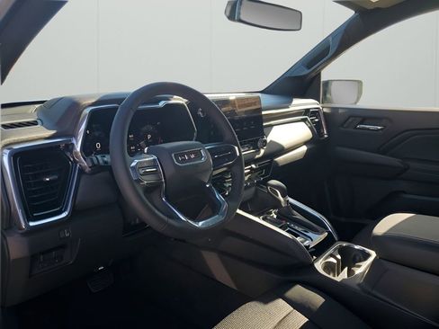 New 2026 GMC Canyon Elevation w/ Convenience Package image 29