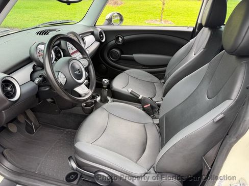 Used 2009 MINI Cooper Hardtop FWD image 35