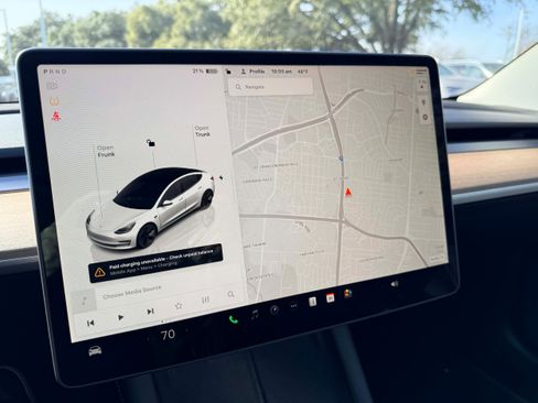 Used 2022 Tesla Model 3 Long Range image 20