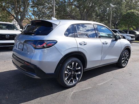 New 2026 Honda HR-V EX-L image 6