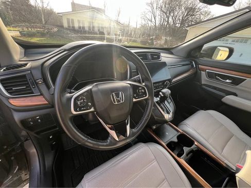 Used 2022 Honda CR-V Touring image 7