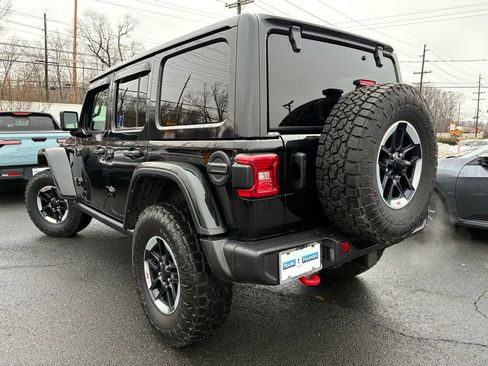 Used 2022 Jeep Wrangler Unlimited Rubicon w/ LED Lighting Group image 63