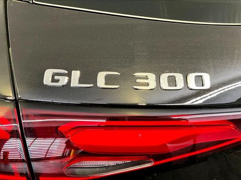 New 2026 Mercedes-Benz GLC 300 4MATIC image 6
