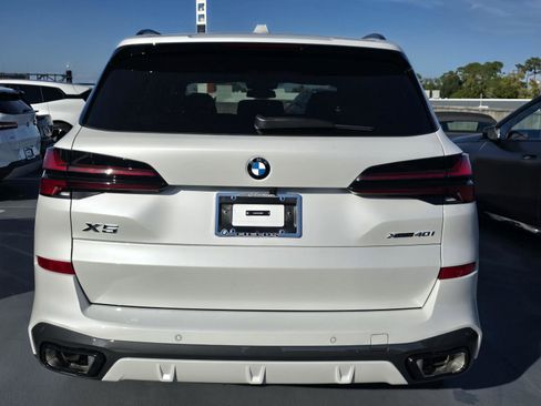 New 2026 BMW X5 xDrive40i w/ M Sport Package image 5