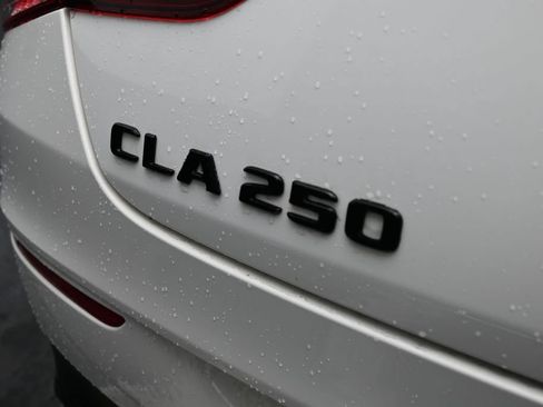 Used 2023 Mercedes-Benz CLA 250 4MATIC image 14