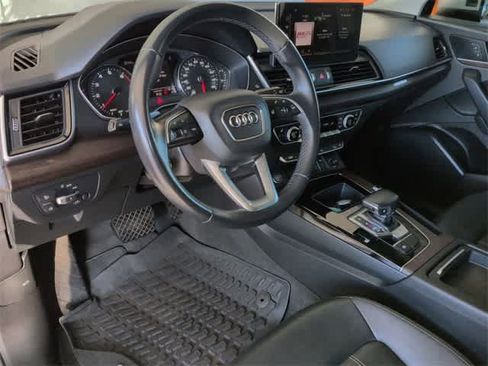 Used 2021 Audi Q5 Premium image 10
