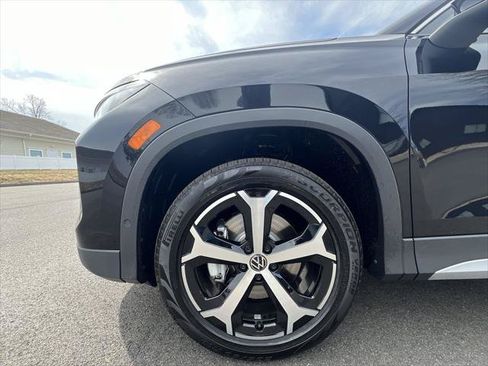 New 2026 Volkswagen Tiguan SE AWD/4WD image 10