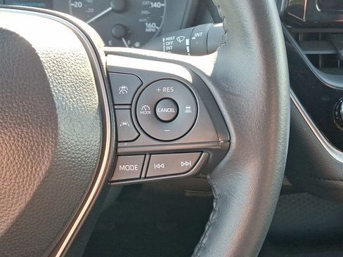 Used 2025 Toyota Corolla SE image 22