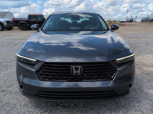 Used 2024 Honda Accord EX image 7