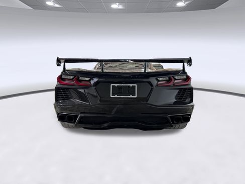 Used 2021 Chevrolet Corvette Stingray Preferred Cpe w/ Z51 Performance Package RWD image 9