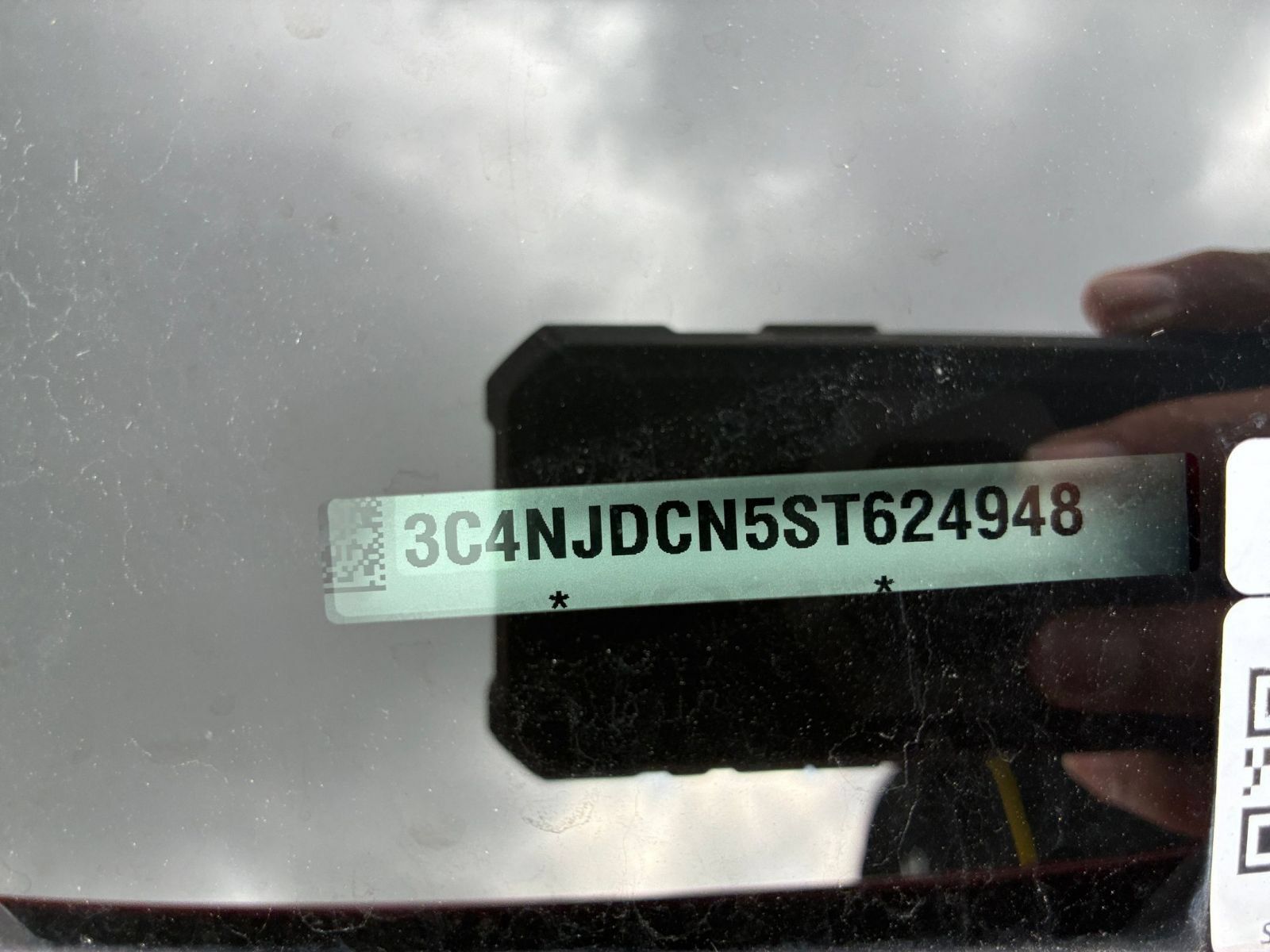 Used 2025 Jeep Compass Limited AWD/4WD image 29