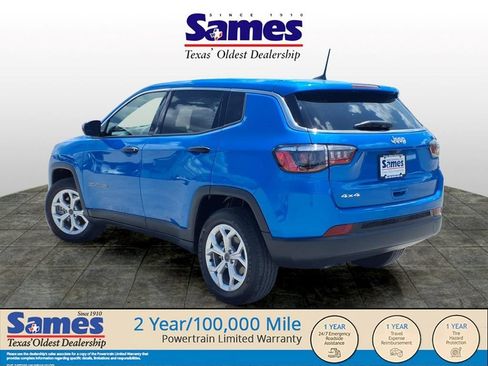 Used 2025 Jeep Compass Sport AWD/4WD image 5