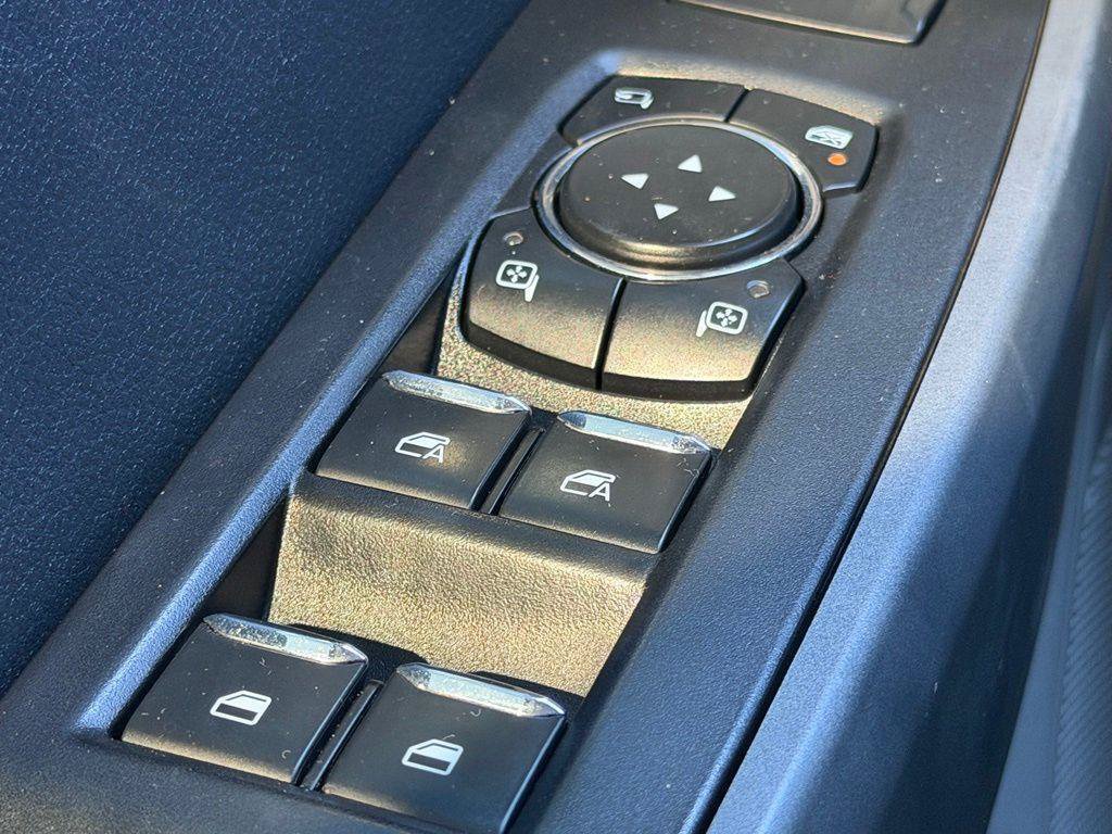 Used 2024 Ford F250 XLT w/ FX4 Off-Road Package AWD/4WD image 18