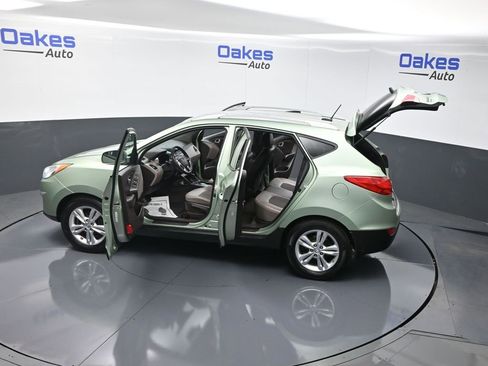 Used 2011 Hyundai Tucson GLS image 56