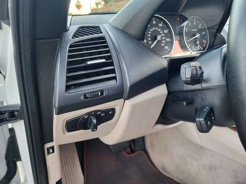 Used 2008 BMW 128i Convertible RWD image 18