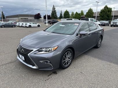 Used 2017 Lexus ES 350 w/ Navigation System Package