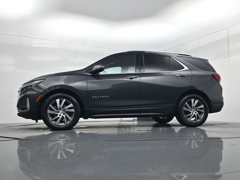 Used 2022 Chevrolet Equinox Premier FWD image 37