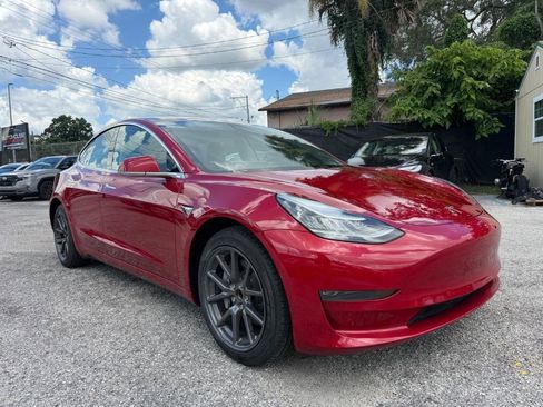 Used 2019 Tesla Model 3 Standard Range Plus RWD image 3