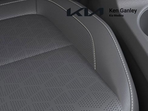New 2026 Kia Seltos SX AWD/4WD image 24