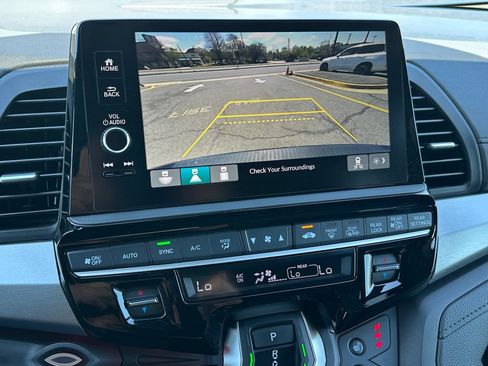Used 2025 Honda Odyssey Sport-L image 20