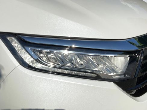 Used 2024 Honda Odyssey Touring image 24