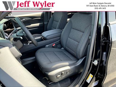 New 2026 Chevrolet Traverse LT AWD/4WD image 16