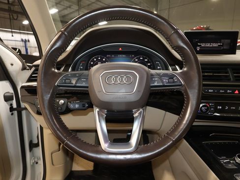 Used 2019 Audi Q7 3.0T Prestige image 7