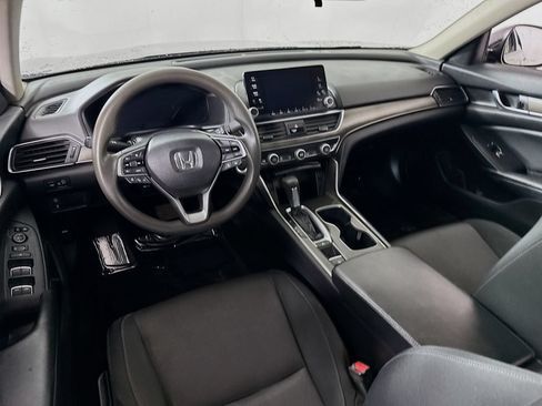 Used 2018 Honda Accord LX image 18
