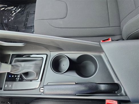 New 2025 Hyundai Elantra Sport image 20