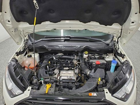 Used 2021 Ford EcoSport S image 9