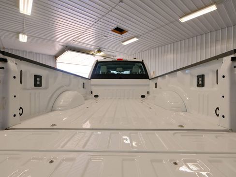 New 2025 Ford F250 XL w/ XL Chrome Package image 24