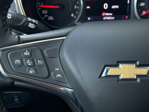 Used 2020 Chevrolet Equinox LT w/ Sport Edition image 28