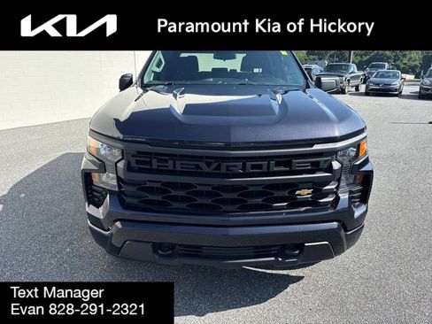 Used 2022 Chevrolet Silverado 1500 Custom AWD/4WD image 2
