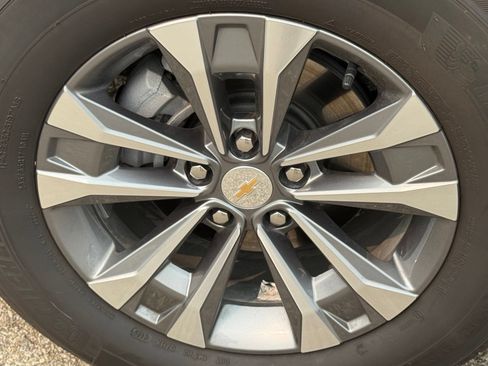 Used 2026 Chevrolet Equinox LT AWD/4WD image 44