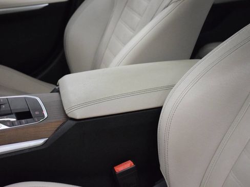 Used 2020 BMW 330i Sedan w/ M Sport Package image 57